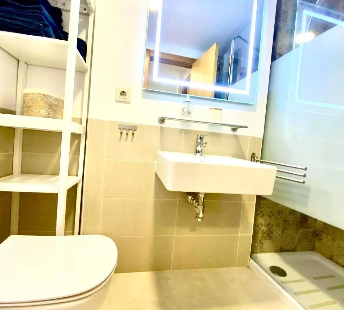 Las Casas De Mar Miradores Atlanterra كاديز 0*,  إسبانيا